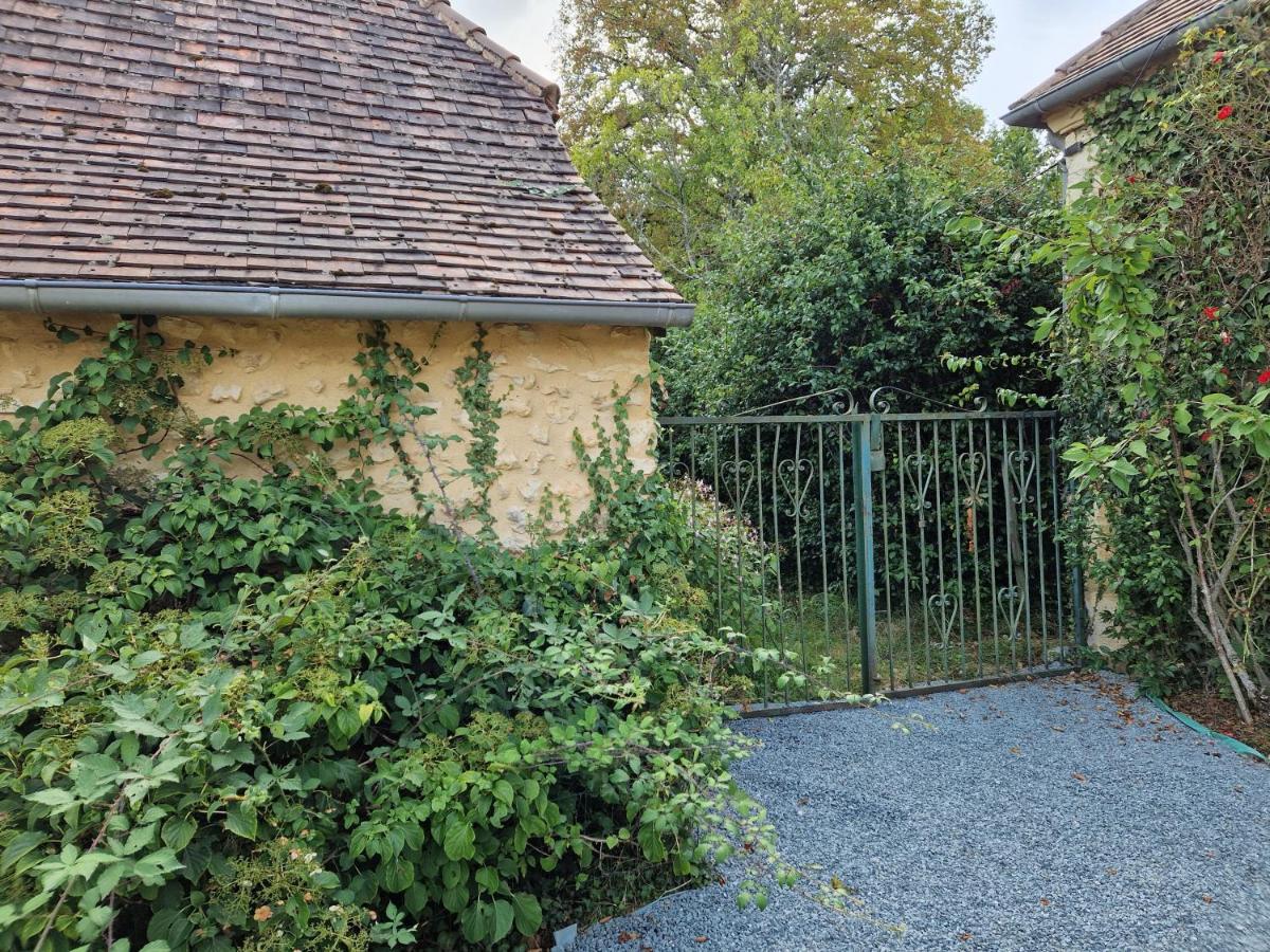Escapade Domaine De La Grande Decision Villa La Douze Exteriör bild